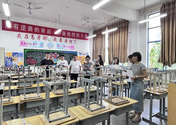 建造家门口的好学校探索建立组成名校教育组成共同体 建造家门口的好学校探索建立组成名校教育组成共同体